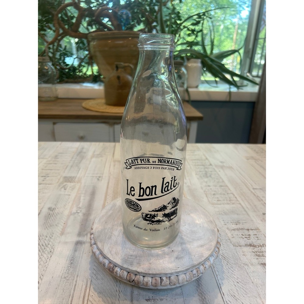 Vintage Lait pur de Normandie Le bon lait‎ milk bottle.